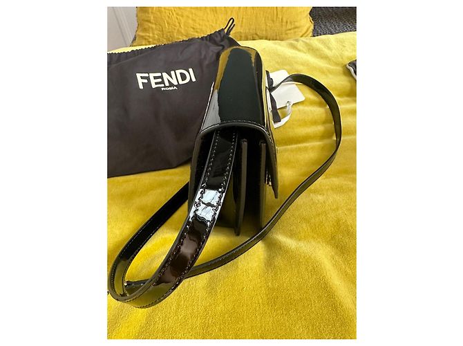 Fendi Caligraphy Tasche schwarzes Lackleder - Ansicht 13