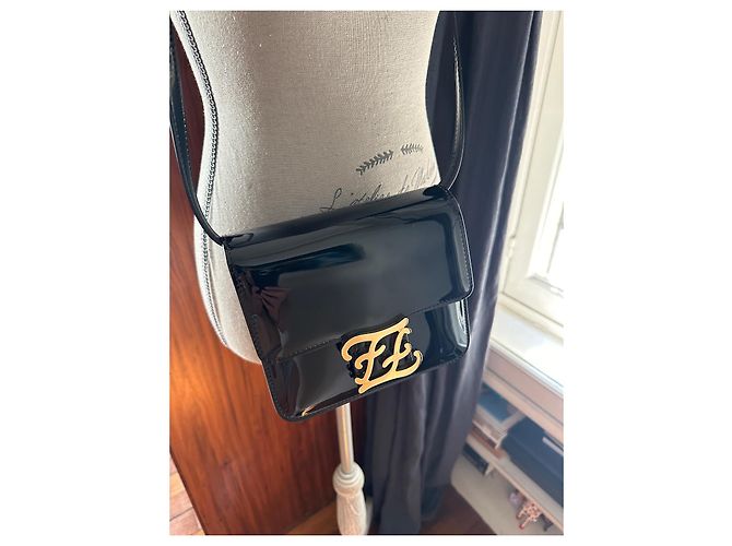 Fendi Caligraphy Tasche schwarzes Lackleder - Ansicht 6