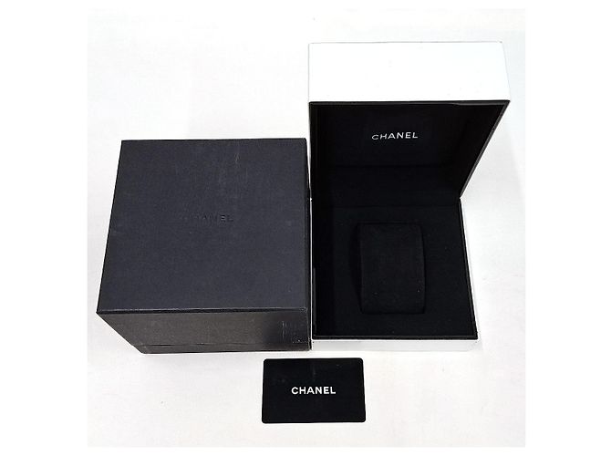 Chanel J12 H1629 White Ceramic Diamond Watch - view 6