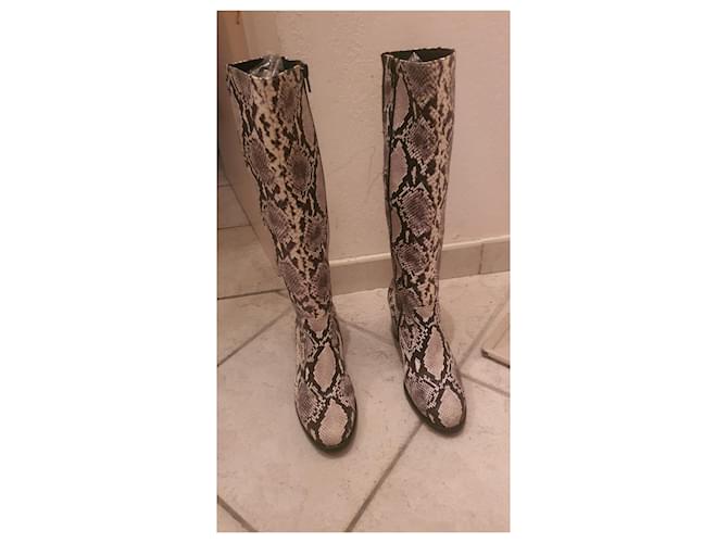 Autre Marque Neue hohe Lederstiefel mit Textilfutter in grauer Pythonfarbe Python drucken - Ansicht 2
