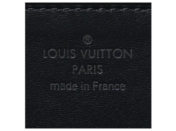 Louis Vuitton Capucines Long Wallet Noir N90129 Black - view 5