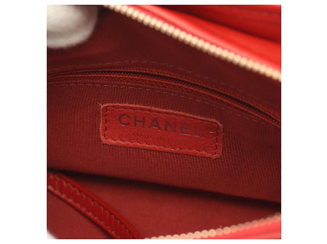 Chanel Gabrielle Small Hobo Bag Red Leather - view 4