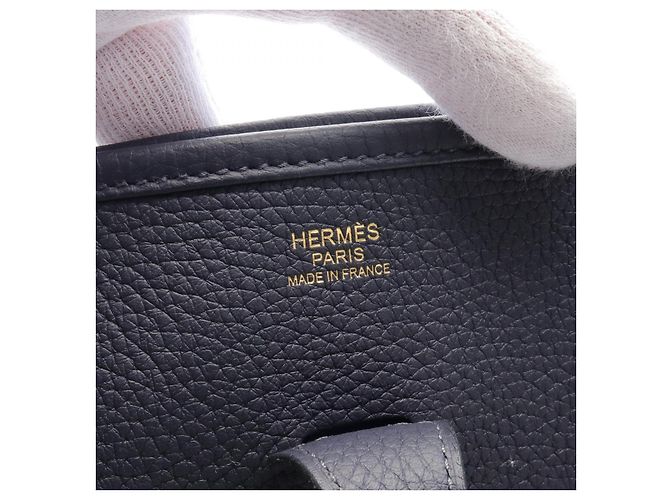 Hermès Hermes Evelyne III PM Shoulder Bag Navy Blue - view 4