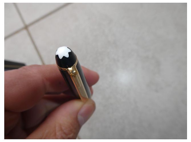 Montblanc Kugelschreiber mit seiner Box Schwarz - Ansicht 5