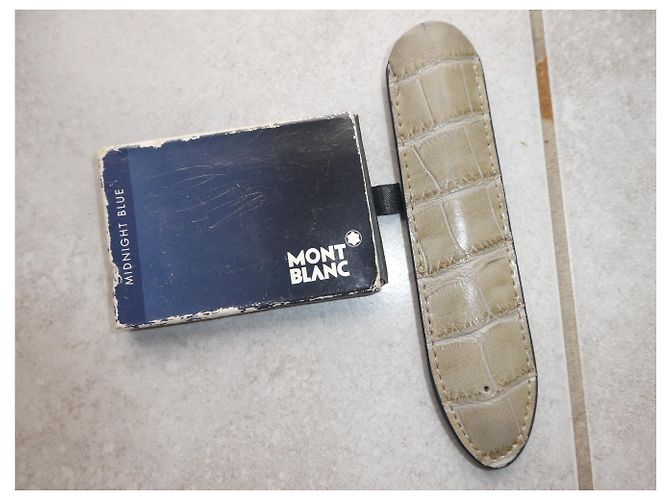 Penna a inchiostro Montblanc Classica Meisterstück 144 con pennino d'oro e astuccio Nero - vista 7
