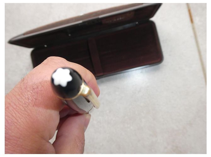 Montblanc LeGrand Kugelschreiber mit Box Schwarz - Ansicht 6