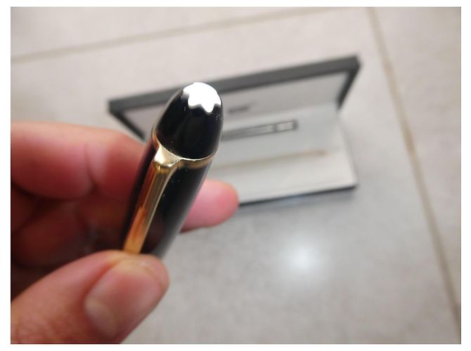 Penna a sfera Montblanc LeGrand con cappuccio, scatola e ricarica nuova Nero - vista 3