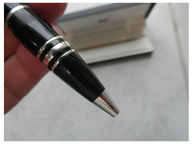 stylo montblanc starwalker avec sa boite Noir - vue 6