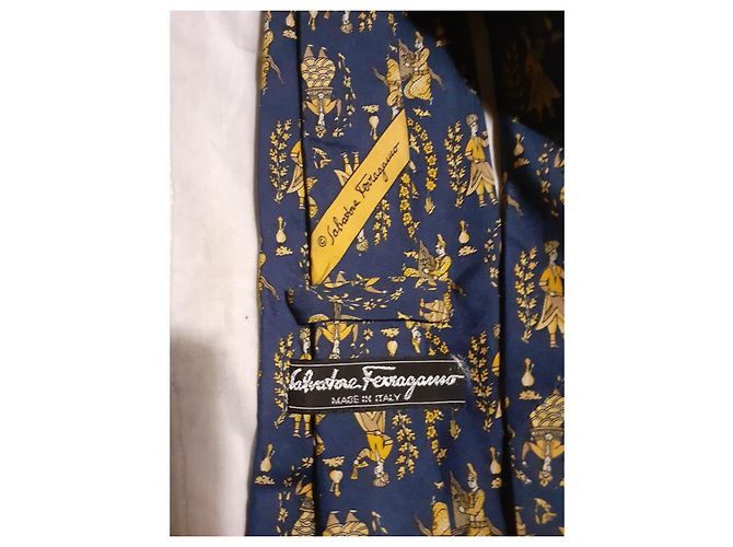 Cravatta Salvatore Ferragamo in seta blu navy - vista 4