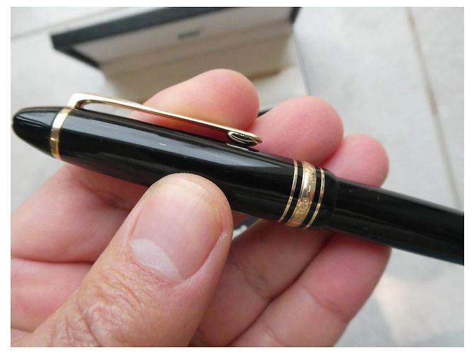Vintage Montblanc 146 Meisterstück Kolbenfüller mit Box, Goldfeder Schwarz - Ansicht 4