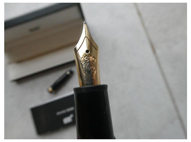 Vintage Montblanc 146 Meisterstück Kolbenfüller mit Box, Goldfeder Schwarz - Ansicht 8