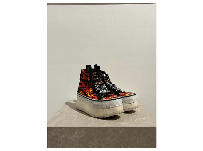 Sneakers LANVIN T.EU 37 Tessuto Rosso - vista 2