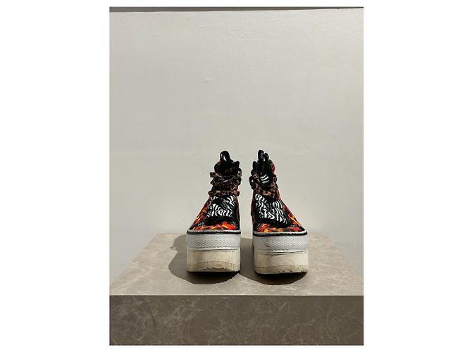 Sneakers LANVIN T.EU 37 Tessuto Rosso - vista 3