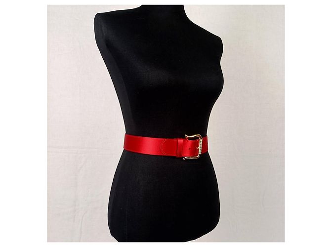 Valentino Garavani Eleganter Satin-Gürtel von Valentino Rot - Ansicht 4