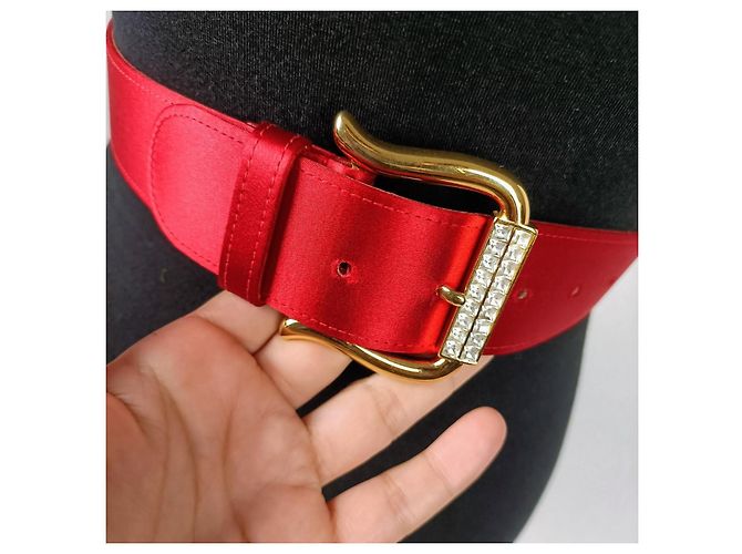 Valentino Garavani Eleganter Satin-Gürtel von Valentino Rot - Ansicht 5