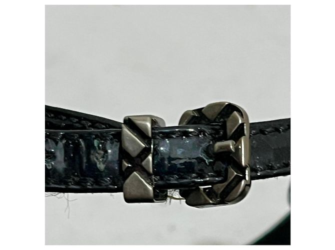 Sandali Burberry T Strap con volant in vernice nera Nero - vista 9