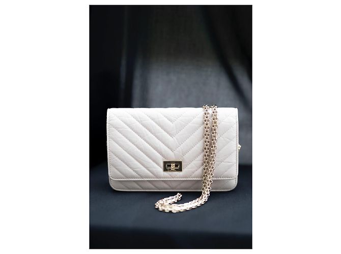 Borsa Chanel Wallet on Chain 2.55 Crema - vista 2