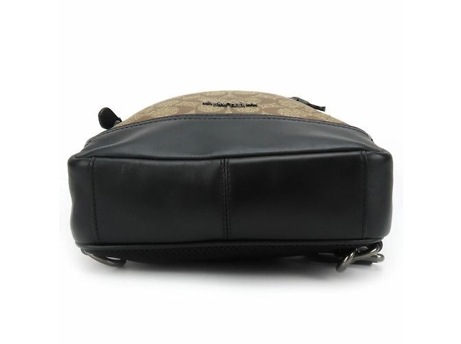 Borsa a spalla in pelle firmata Coach Nero Cachi - vista 4