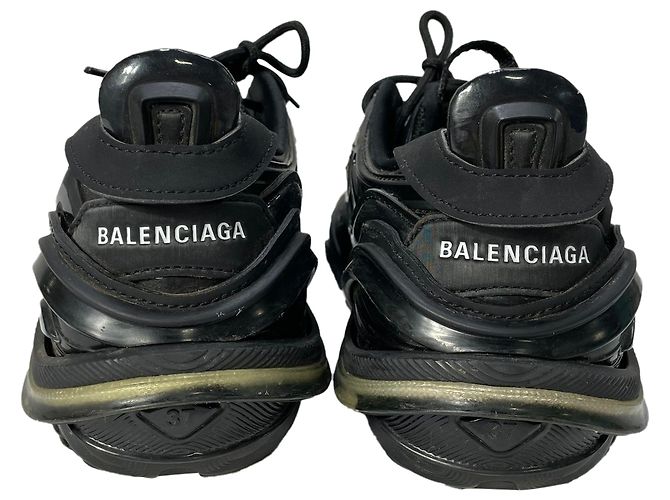 Sneakers con lacci Balenciaga Tyrex in poliuretano nero - vista 3