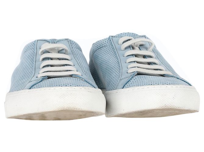 Autre Marque Sneakers perforati Achilles da donna di Common Projects in suede blu chiaro - vista 3