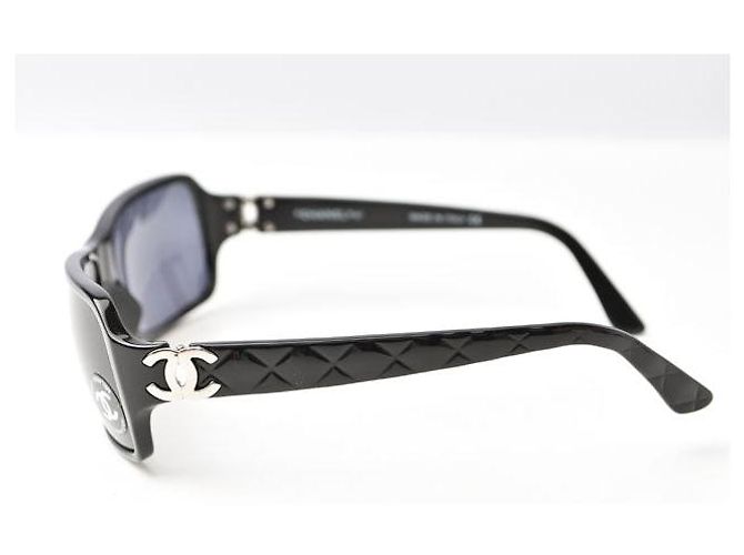 Chanel Sunglasses Coco Mark Black - view 4