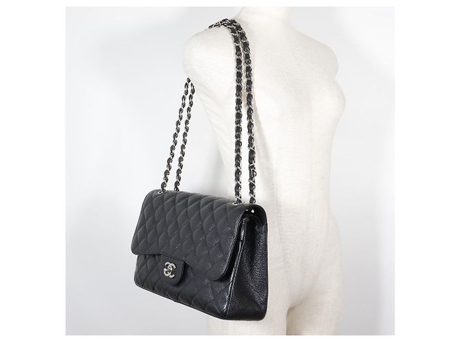 Bolsa de ombro em pele caviar Chanel A58600 Preto - vista 12