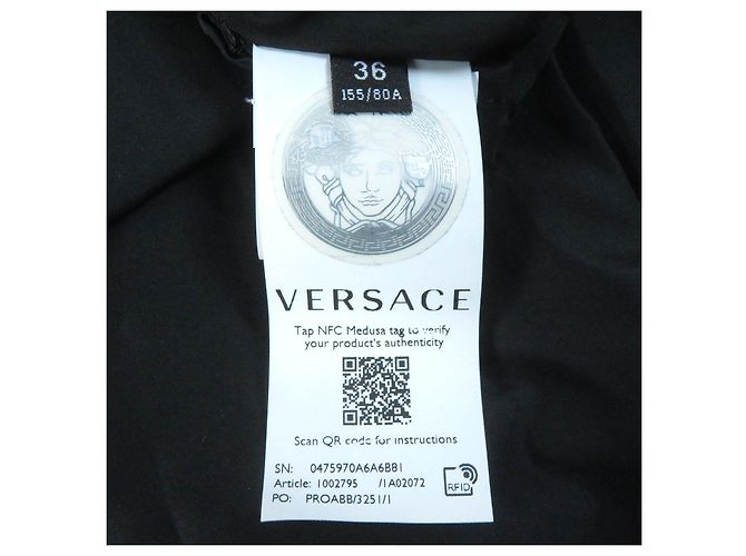 Abrigo de mujer con hebilla de Medusa Barroca Versace - vista 9