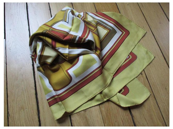 Foulard in seta Hermès Les Coupés Multicolore - vista 5