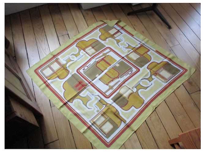 Foulard in seta Hermès Les Coupés Multicolore - vista 6