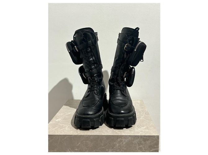 Botas PRADA T.EU 41.5 Cuero Negro - vista 4