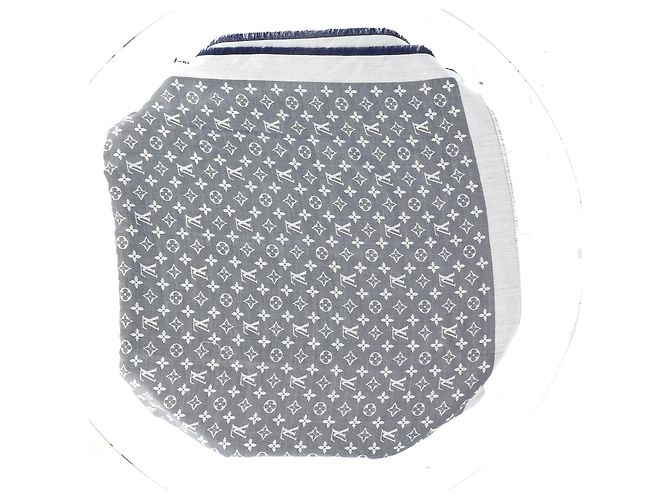 Sciarpa in denim Monogram Louis Vuitton in misto seta e lana blu - vista 4