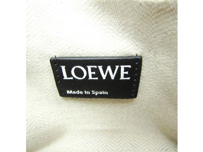 Borsa a spalla in pelle Loewe Anagram per donne Nero - vista 9