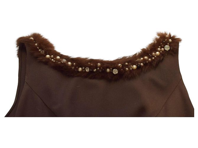 Vestido Blumarine marrom de lã com detalhes de pele e pérolas - vista 4