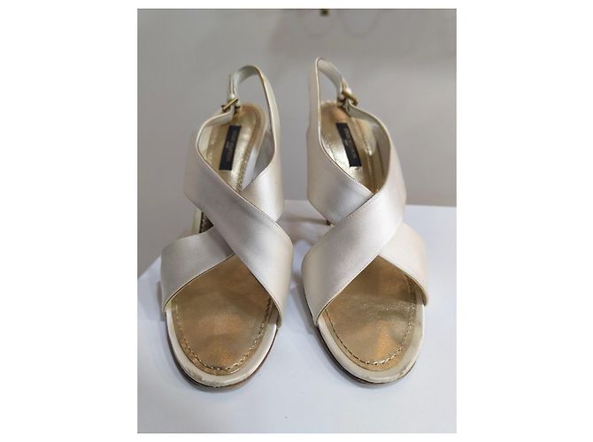 Louis Vuitton Lederpumps Weiß - Ansicht 3