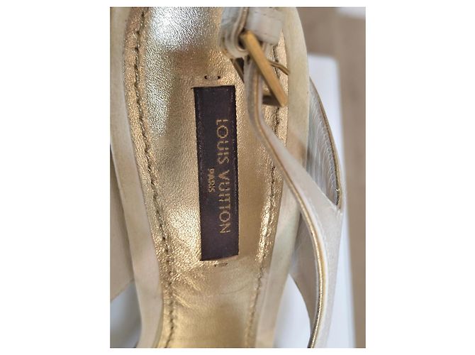 Louis Vuitton Lederpumps Weiß - Ansicht 4