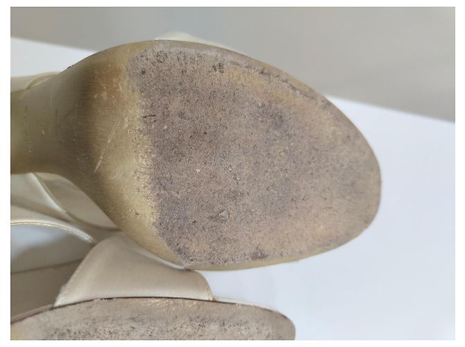 Louis Vuitton Lederpumps Weiß - Ansicht 6