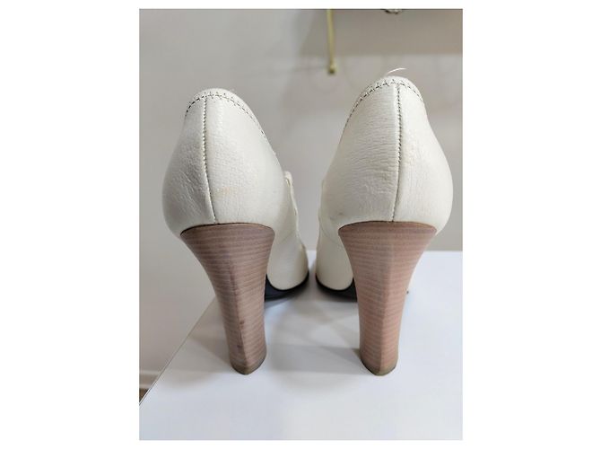 Louis Vuitton Leder Pumps mit Blockabsatz Cremeweiß Aus weiß - Ansicht 12