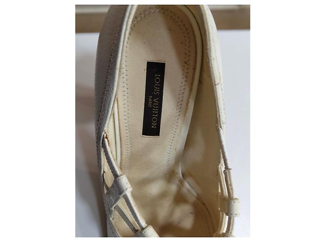 Louis Vuitton Leder Pumps mit Blockabsatz Cremeweiß Aus weiß - Ansicht 8
