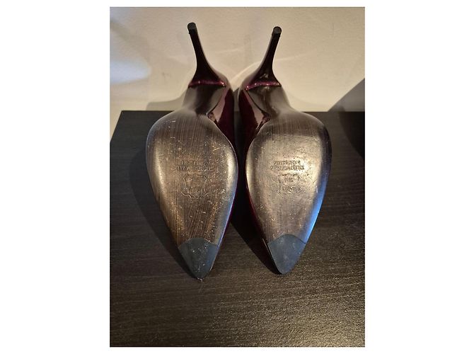 Stuart Weitzman Stiletto Pumps Dunkelrot Lackleder Bordeaux - Ansicht 3