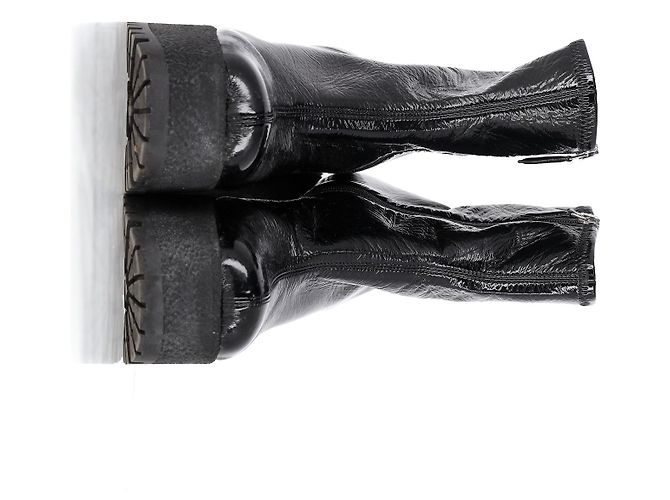 Miu Miu Stretch-Plattformstiefel aus schwarzem Naplak-Leder - Ansicht 8