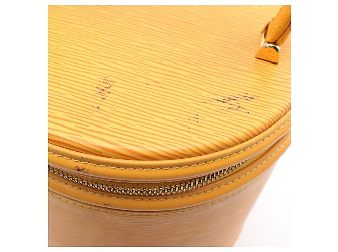 Louis Vuitton Epi Leather Cannes Handbag M48039 Yellow - view 7