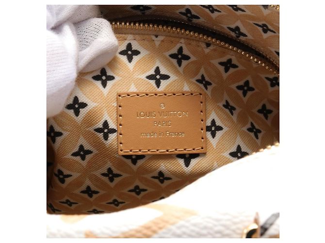 Sac à main Louis Vuitton Speedy Bandoulière 25 M22987 Blanc - vue 4