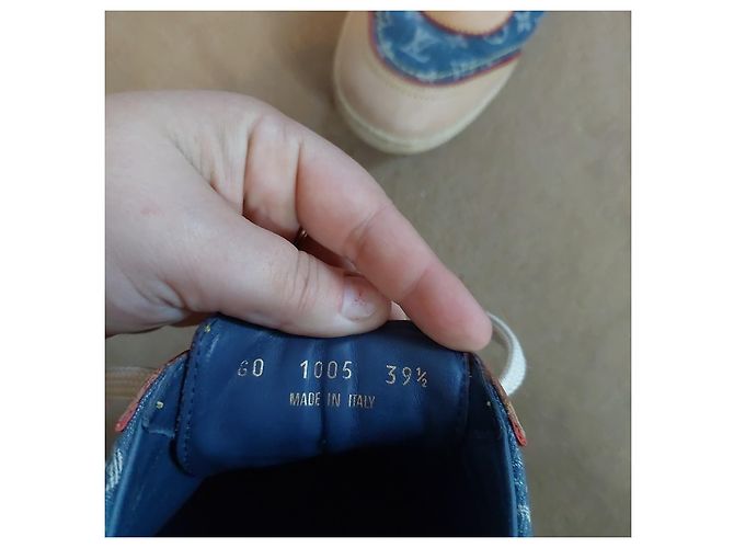Sneakers Louis Vuitton Blu e Beige in Pelle - vista 8