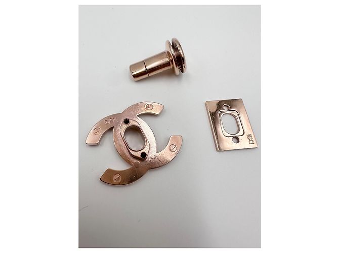 CHANEL chiusura  CC turnlock oro rosa D'oro - vista 3