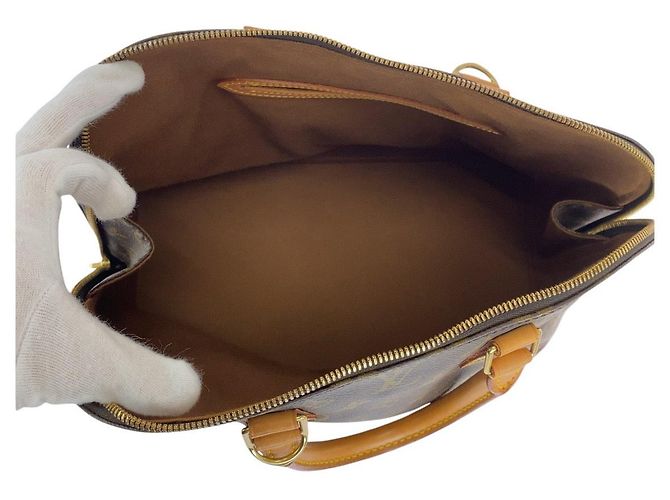 Sac à main Louis Vuitton Alma PM marron M51130 - vue 3