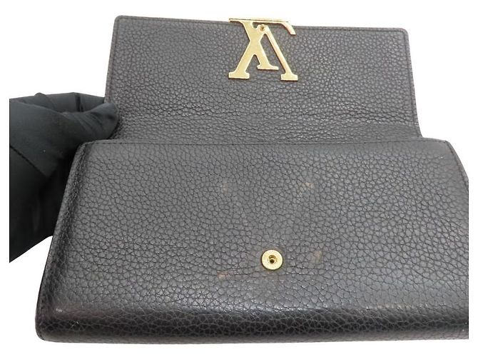 Cartera Larga Capucines Taurillon Louis Vuitton M61248 Negro - vista 6