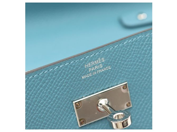 Hermès Hermes Kelly To Go Tressage Shoulder Bag Blue - view 4