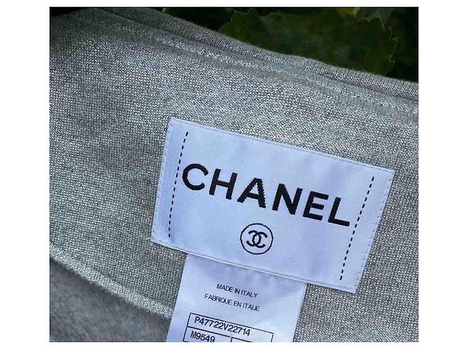 Chanel Chain Link Trim Silver Grey Jacket - view 10