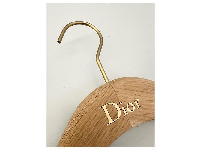 Dior set clothes hangers - view 7