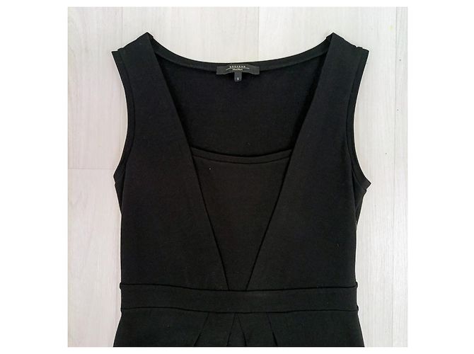 Schwarzes Kleid Max Mara y2k - Ansicht 4